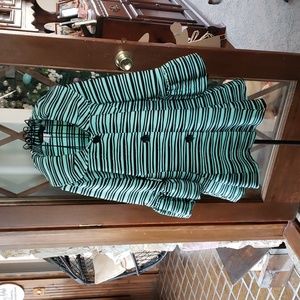 👚BALA BALA GREEN & BLACK LIGHTWEIGHT JACKET👚